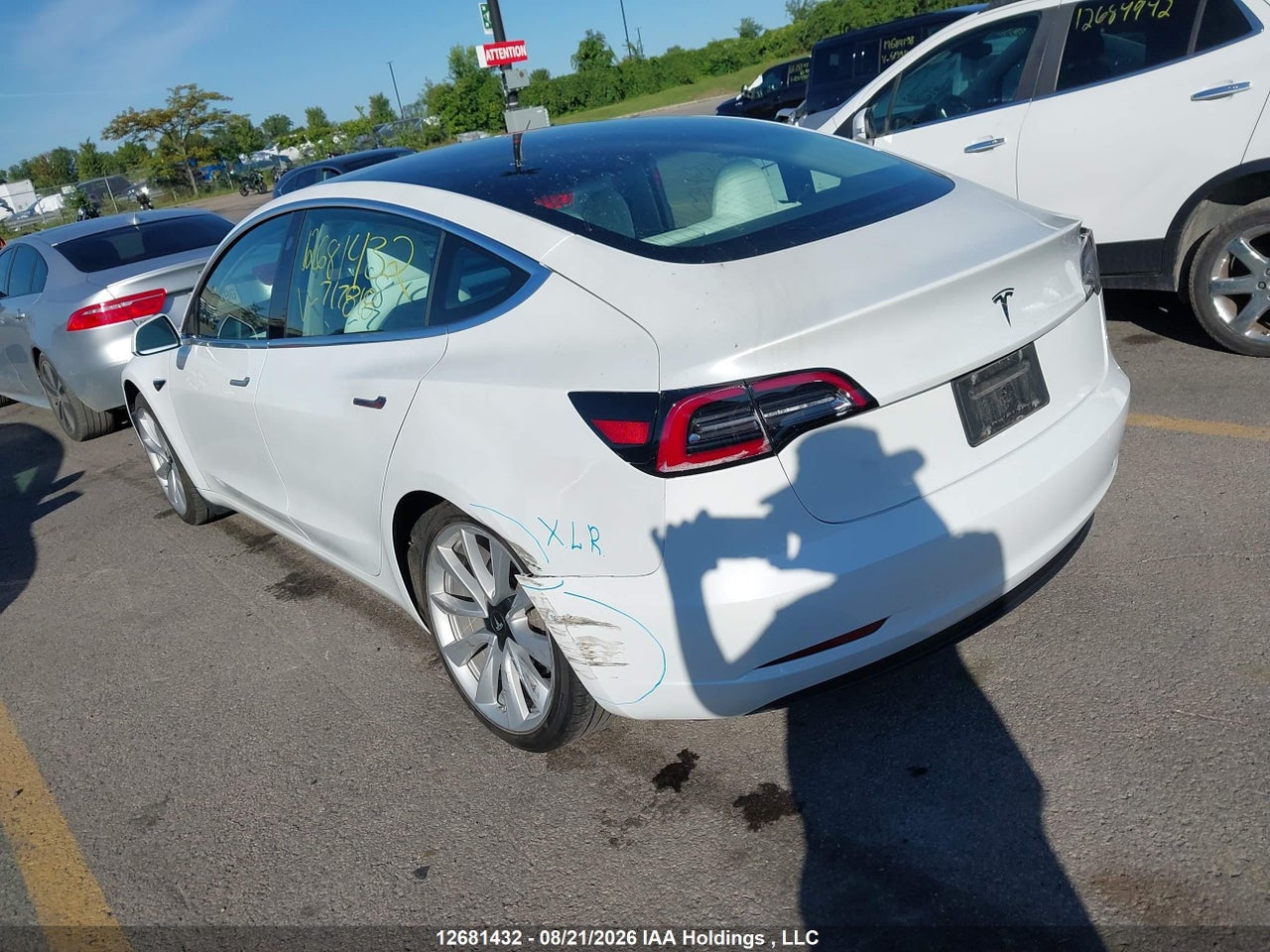 5YJ3E1EA3LF717813 · 2020 TESLA MODEL 3 STANDARD RANGE PLUS · 3/18