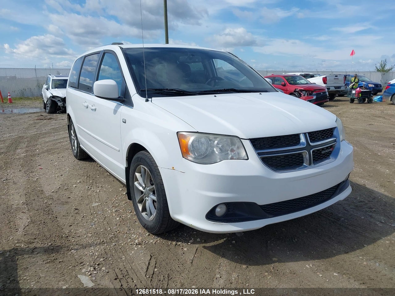 2C4RDGBG7ER222692 · 2014 DODGE GRAND CARAVAN SE/SXT