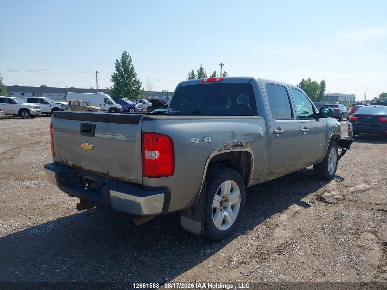 2GCEK13Y571661836 · 2007 CHEVROLET SILVERADO K1500 CREW CAB · 4/21