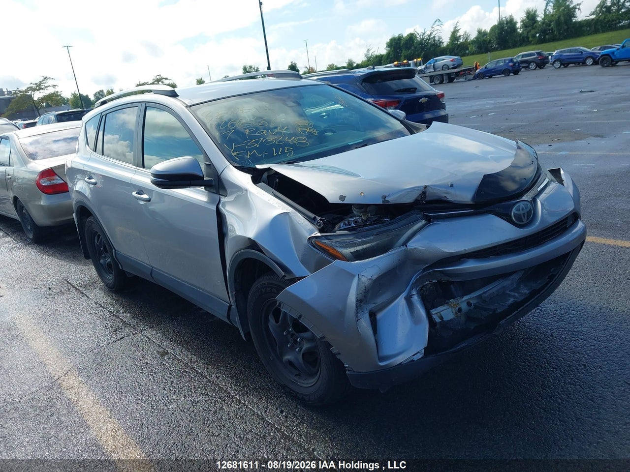 2T3ZFREV5HW373248 · 2017 TOYOTA RAV4 LE