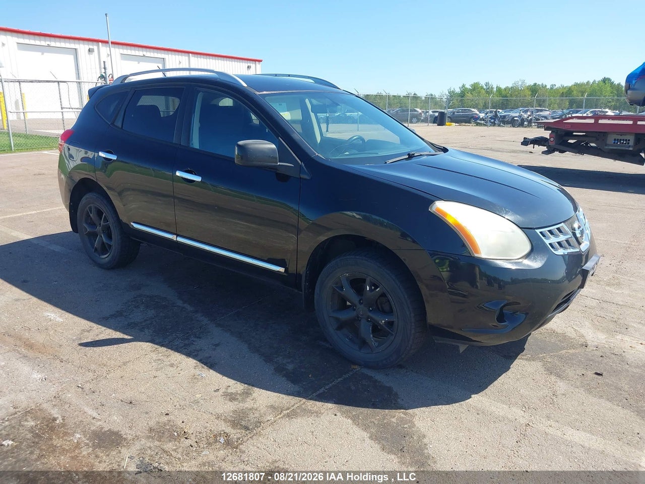 2011 NISSAN ROGUE SV