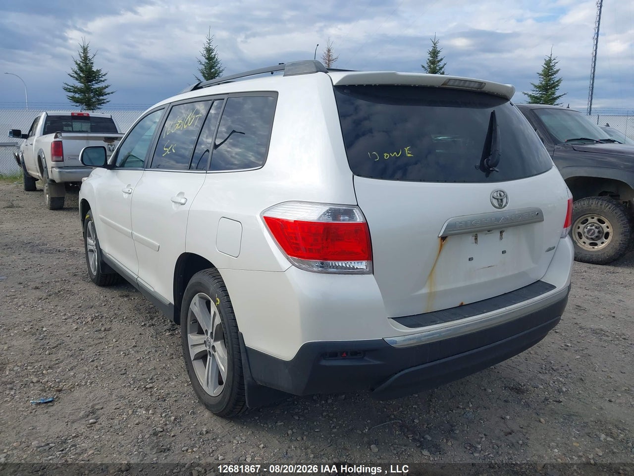 5TDBK3EH4CS142890 · 2012 TOYOTA HIGHLANDER V6 · 3/13