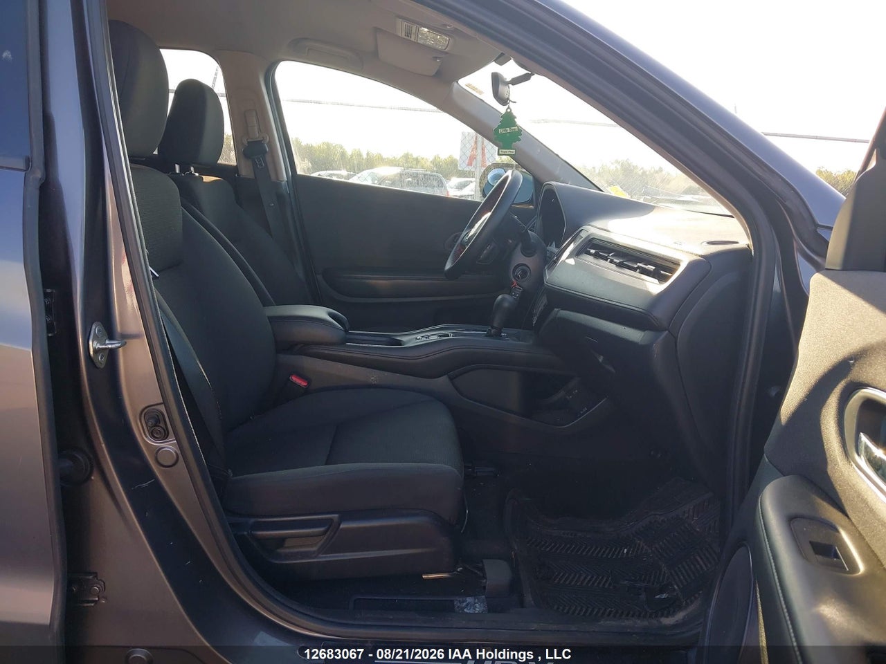 3CZRU5H37KM100114 · 2019 HONDA HR-V LX · 5/21