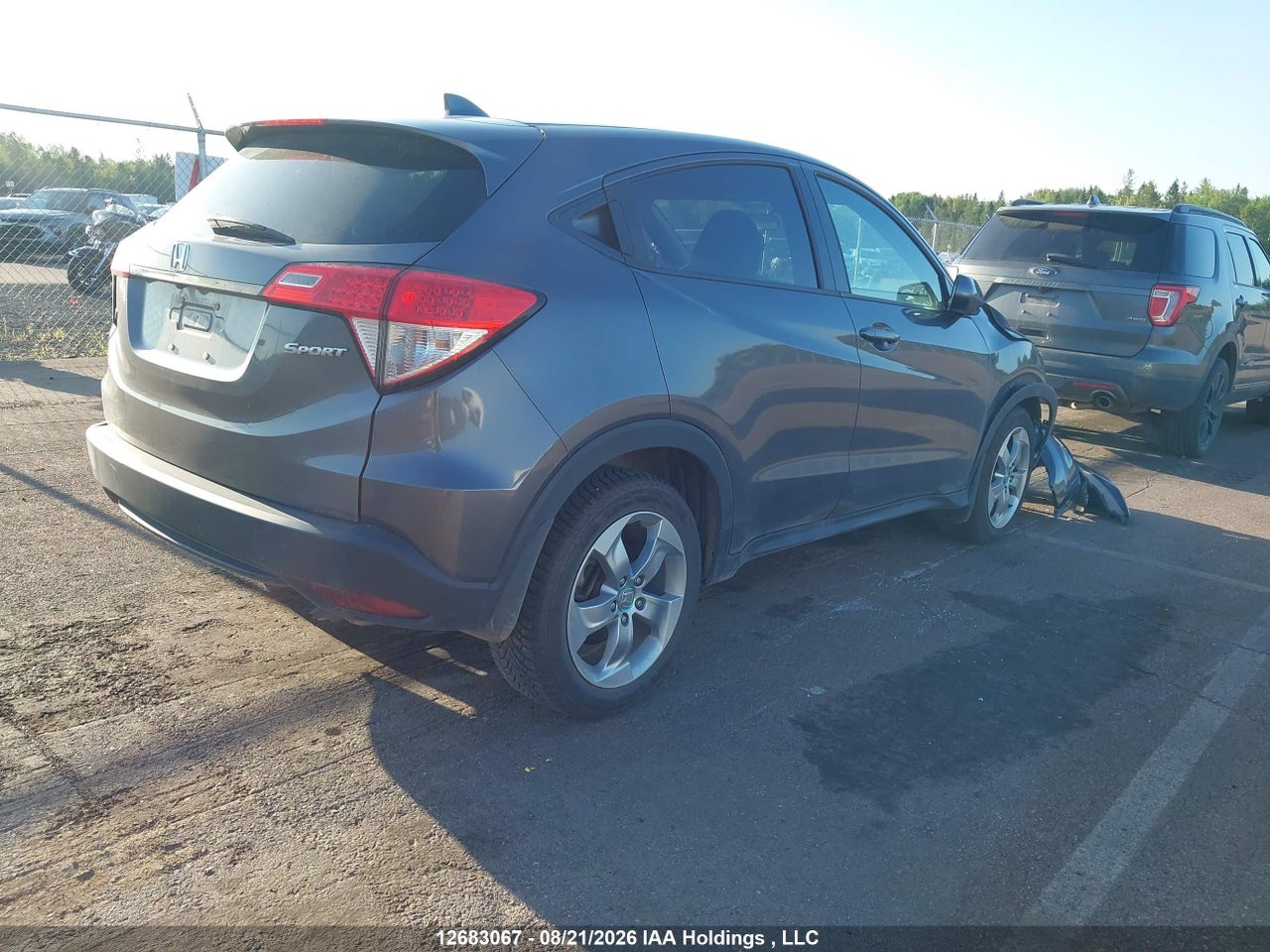 3CZRU5H37KM100114 · 2019 HONDA HR-V LX · 4/21