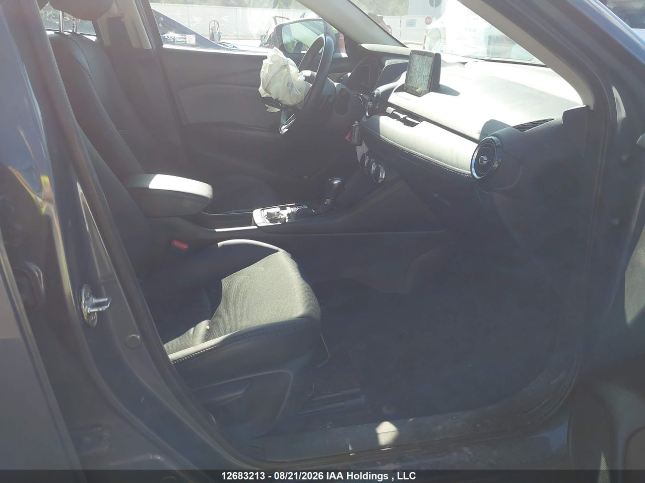 JM1DKFC70M1508542 · 2021 MAZDA CX-3 GS · 5/20