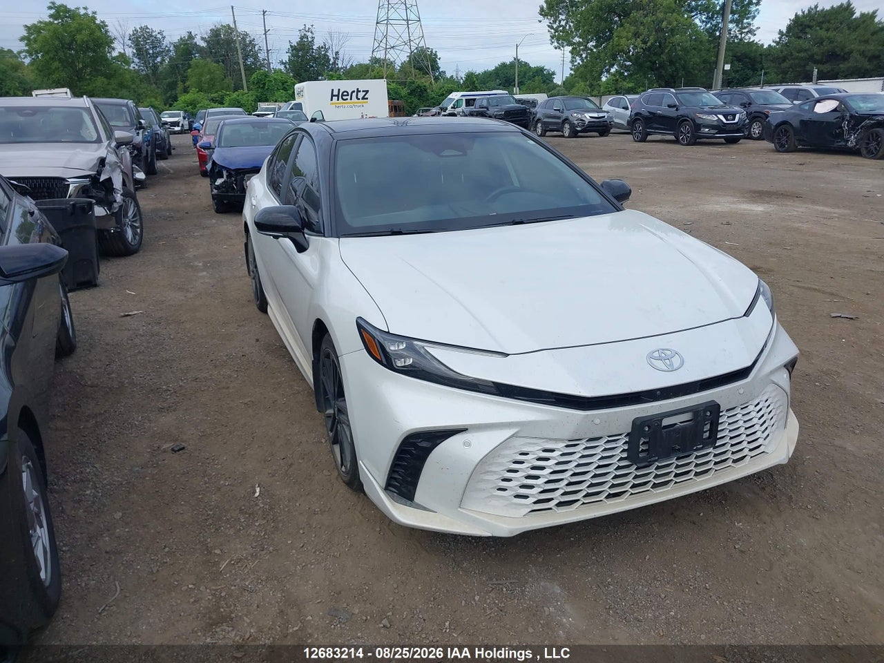 2025 TOYOTA CAMRY