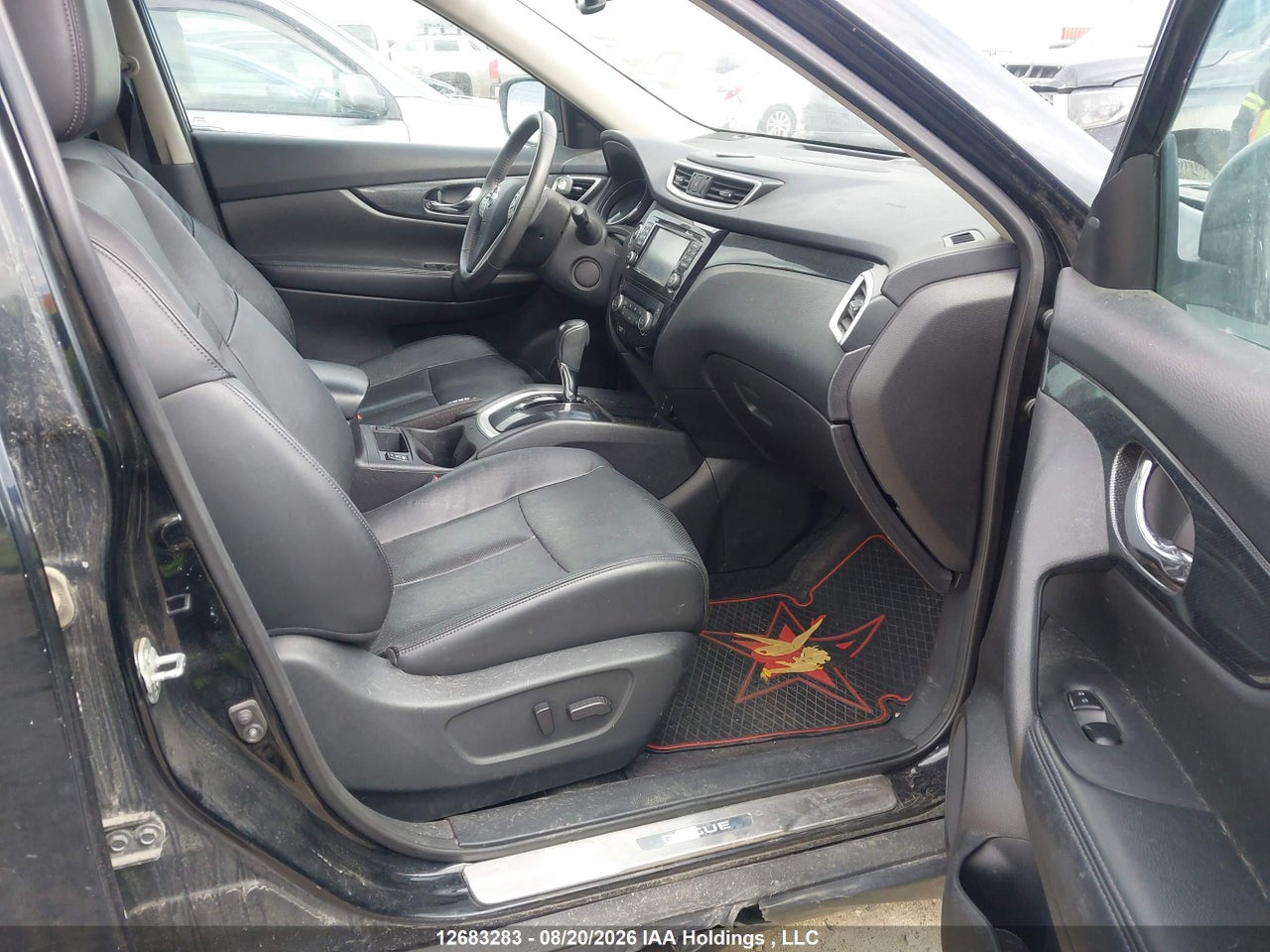5N1AT2MV8FC762623 · 2015 NISSAN ROGUE S/SL/SV · 5/19