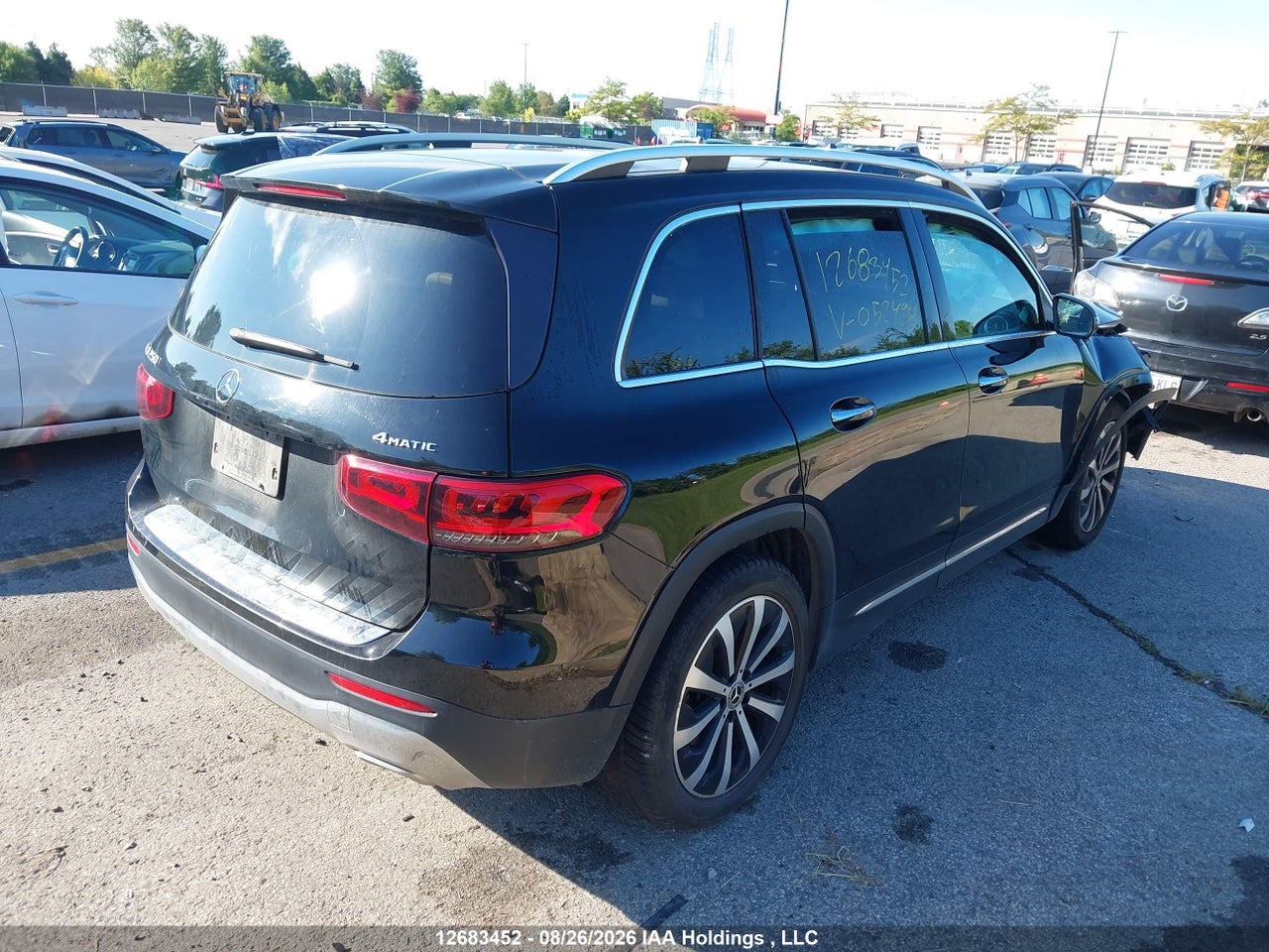 W1N4M4HB2LW052498 · 2020 MERCEDES BENZ GLB 250 4MATIC · 4/19