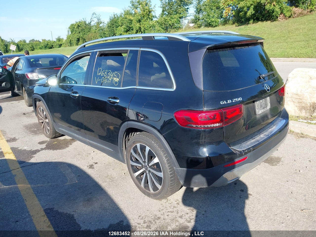 W1N4M4HB2LW052498 · 2020 MERCEDES BENZ GLB 250 4MATIC · 3/19