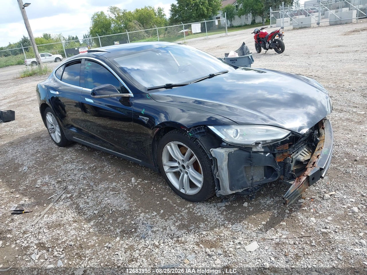 5YJSA1E16GF129708 · 2016 TESLA MODEL S 60/70/75/85