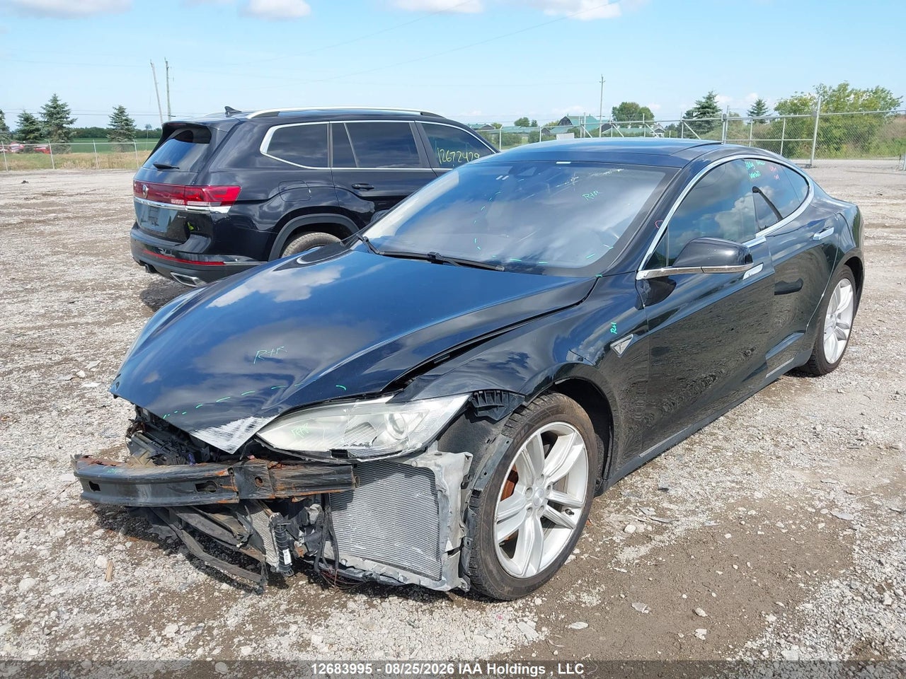 5YJSA1E16GF129708 · 2016 TESLA MODEL S 60/70/75/85 · 2/18