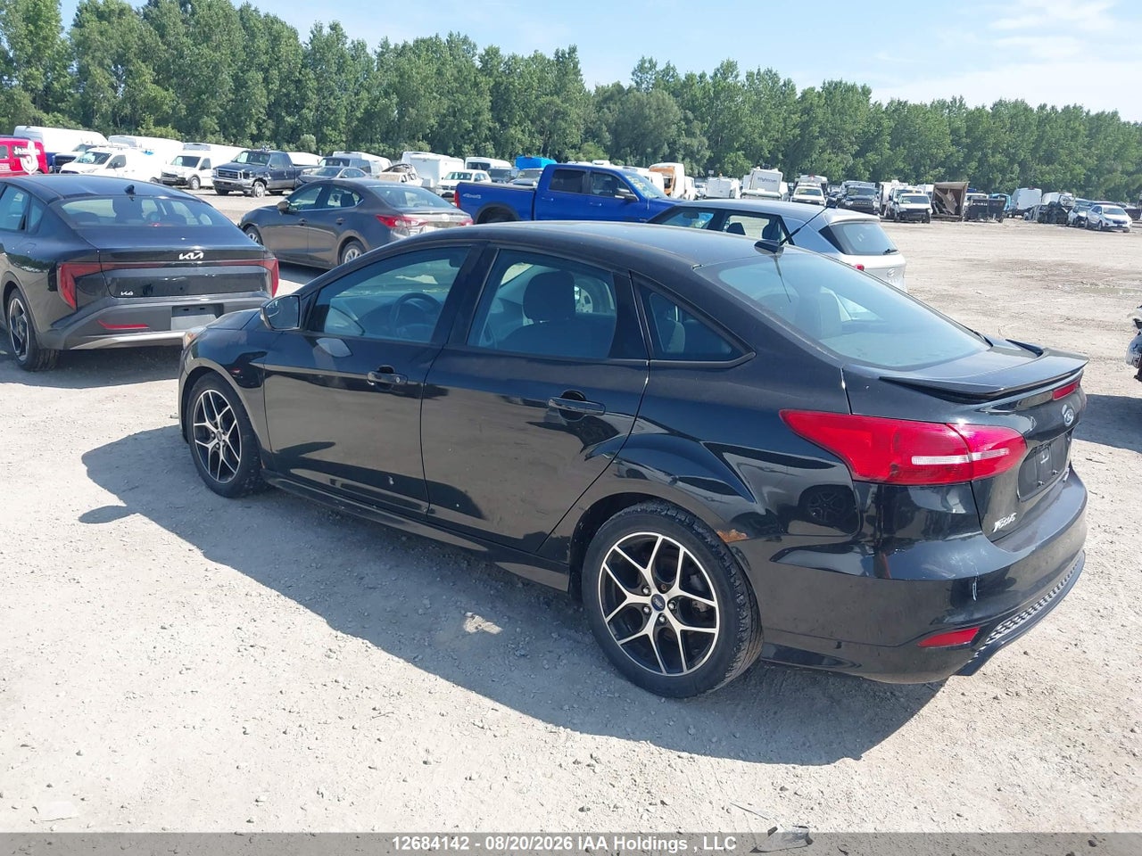 1FADP3F20FL359787 · 2015 FORD FOCUS SE · 3/20