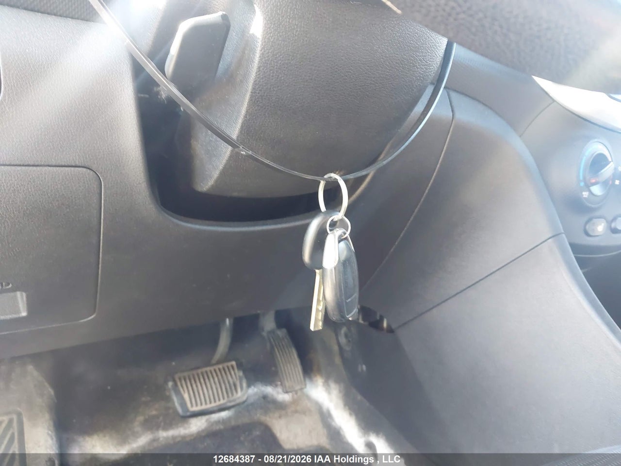 KMHCT5AE7FU228800 · 2015 HYUNDAI ACCENT GL · 11/17
