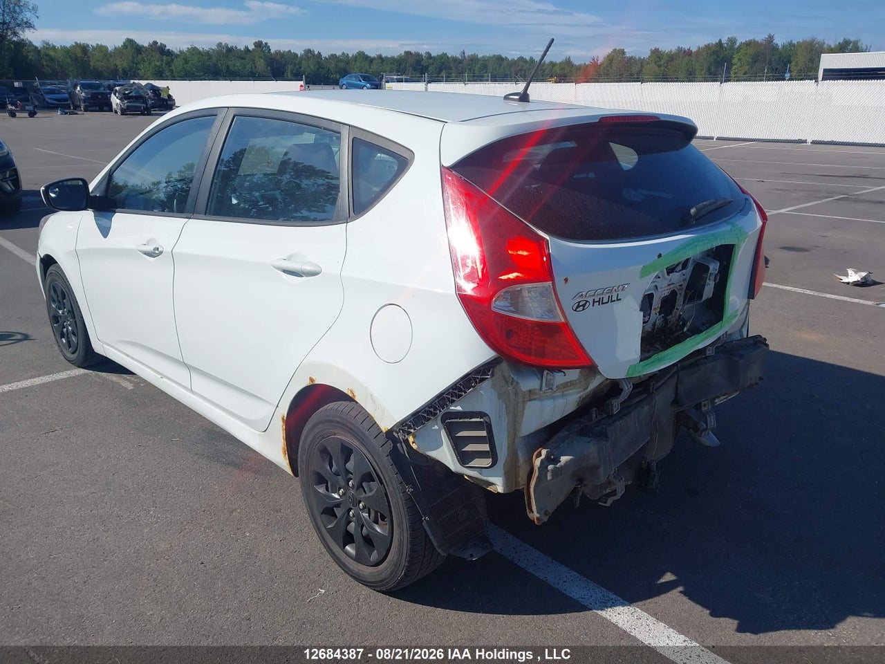 KMHCT5AE7FU228800 · 2015 HYUNDAI ACCENT GL · 3/17