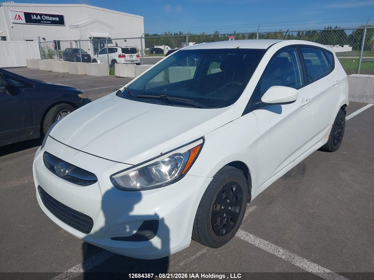 KMHCT5AE7FU228800 · 2015 HYUNDAI ACCENT GL · 2/17
