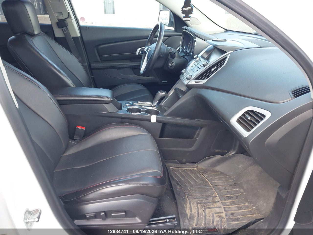 2GKFLUE38H6261590 · 2017 GMC TERRAIN SLT · 5/18