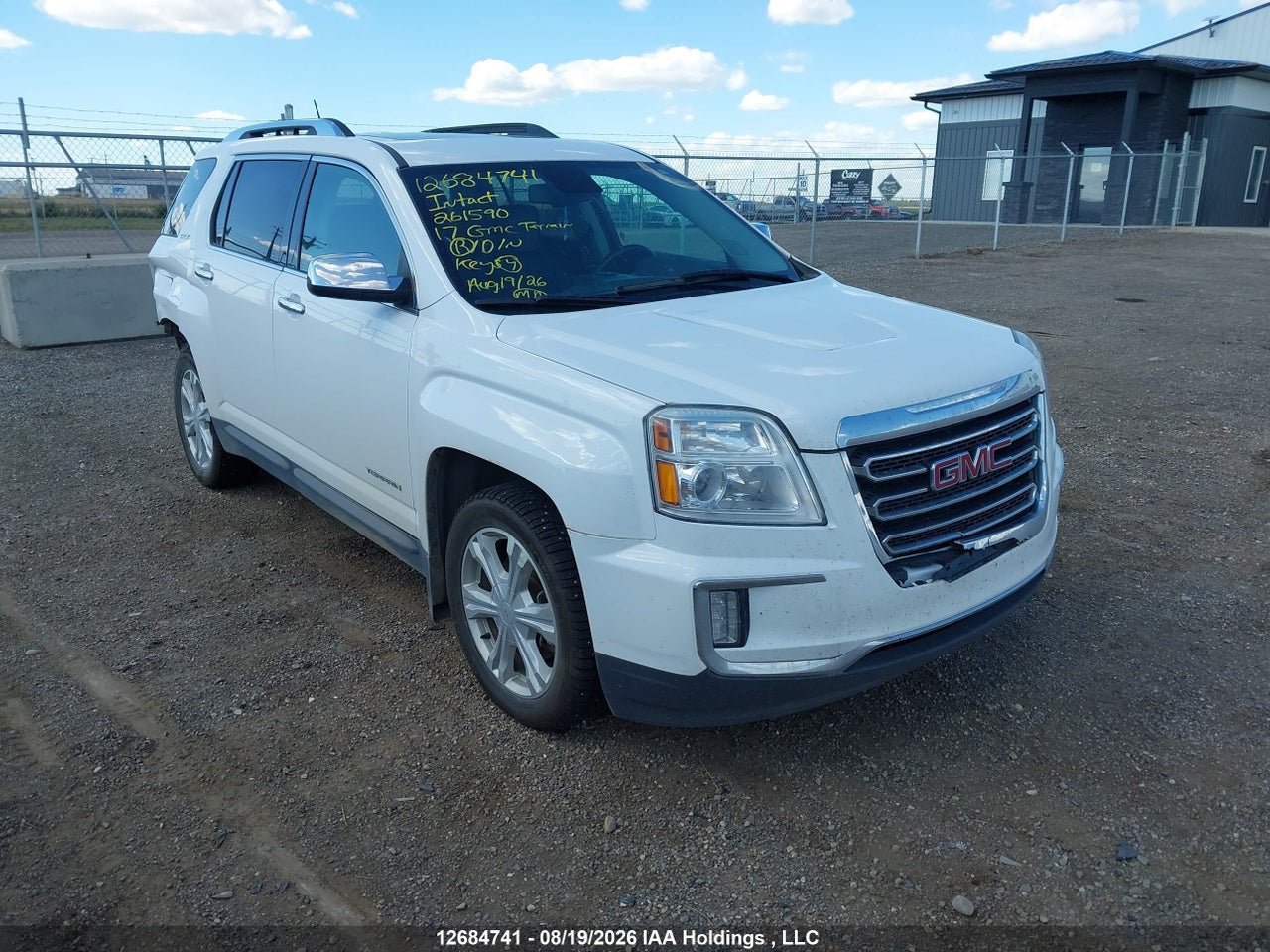 2GKFLUE38H6261590 · 2017 GMC TERRAIN SLT