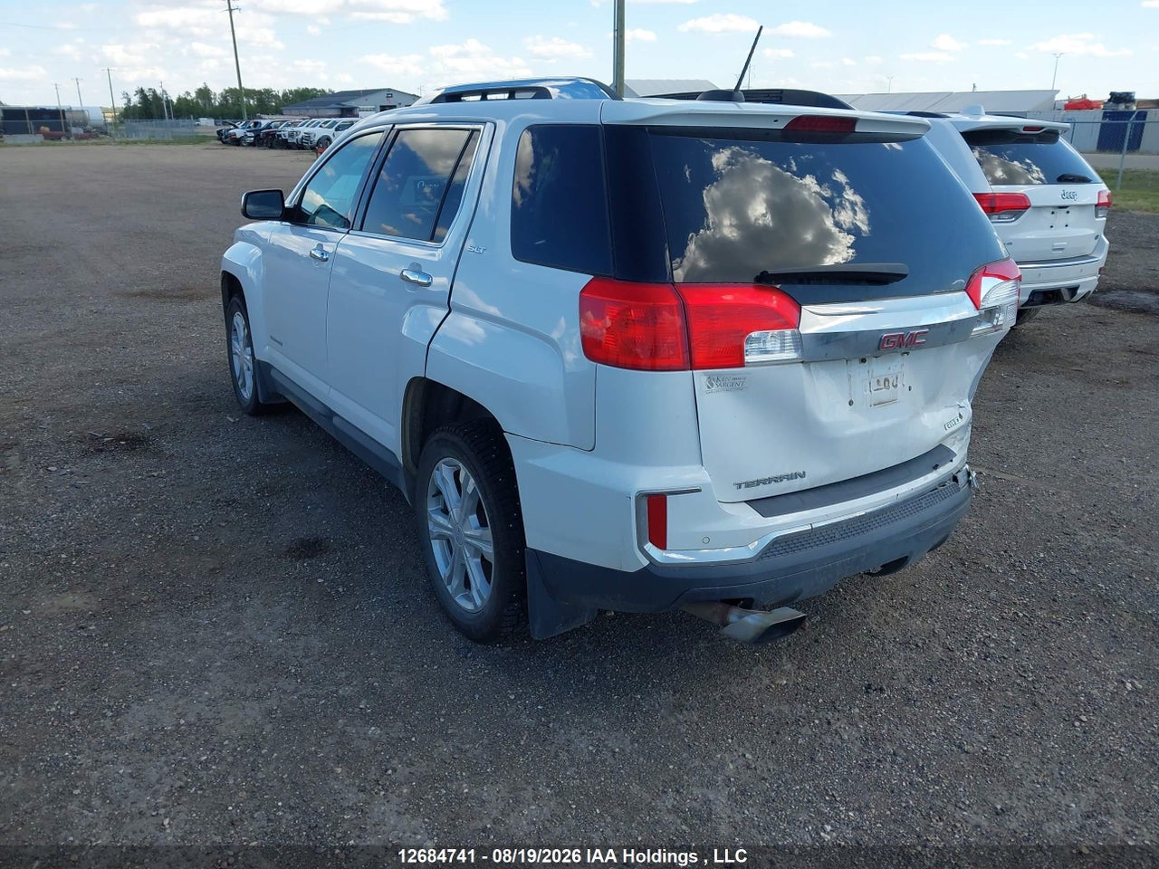 2GKFLUE38H6261590 · 2017 GMC TERRAIN SLT · 3/18