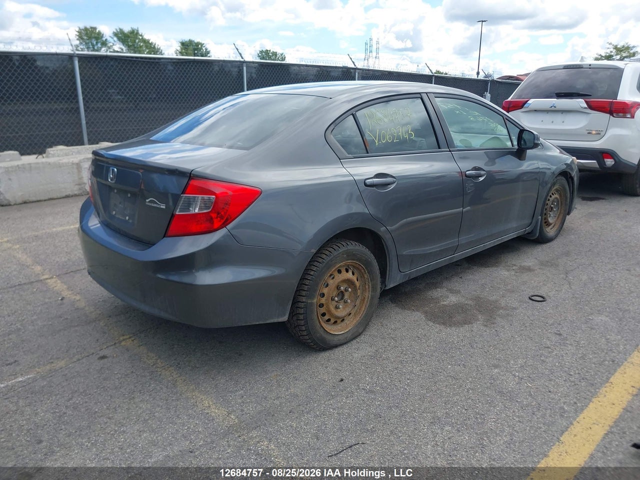 2HGFB2F48CH062743 · 2012 HONDA CIVIC LX · 4/21