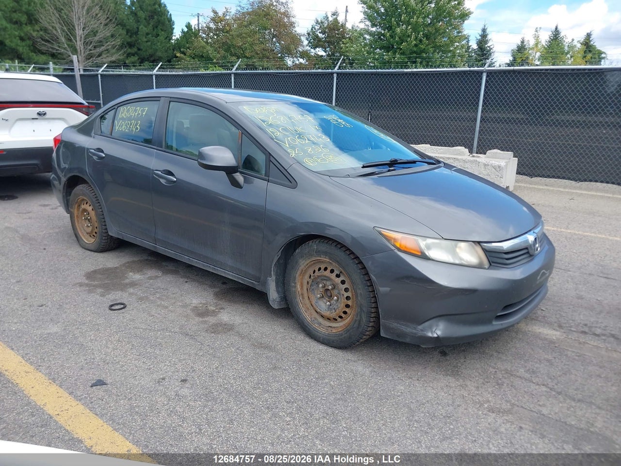 2HGFB2F48CH062743 · 2012 HONDA CIVIC LX