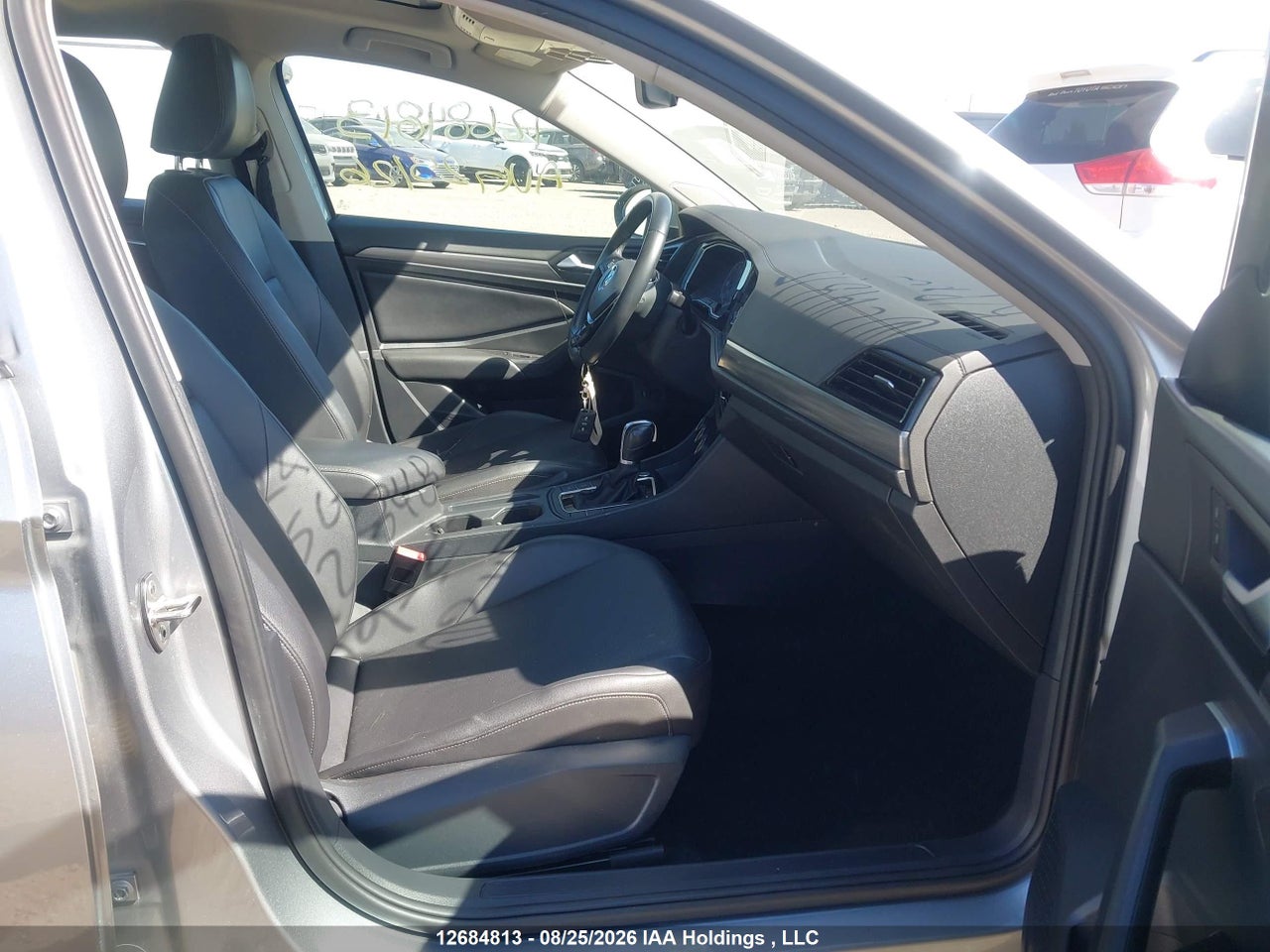 3VWE57BUXKM214815 · 2019 VOLKSWAGEN JETTA 1.4 TSI HIGHLINE · 5/19