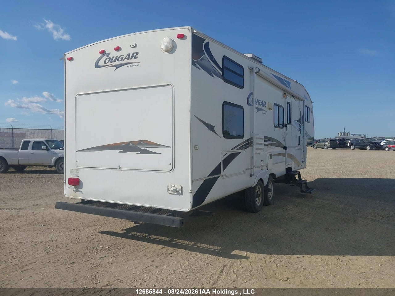 4YDF281238C500468 · 2008 KEYSTONE cougar · 4/12