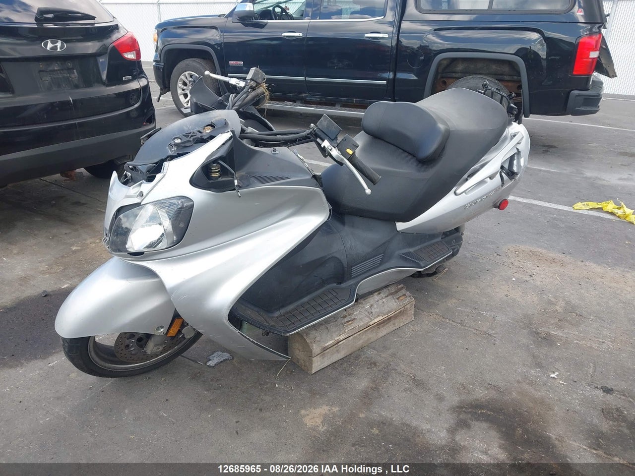 JS1CP51A852101158 · 2005 SUZUKI AN650 K3 · 2/12
