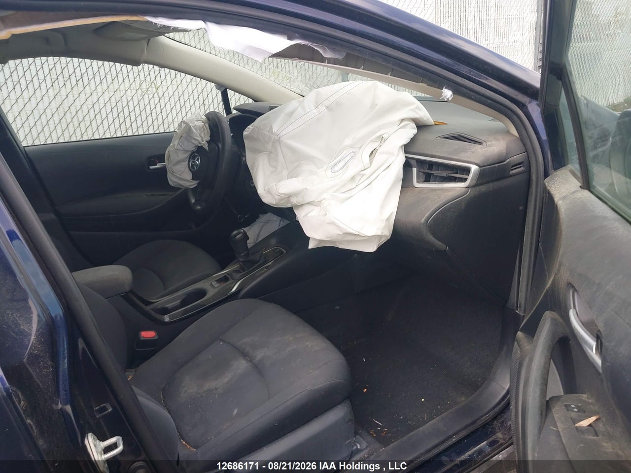 5YFBPRBE3LP046725 · 2020 TOYOTA COROLLA LE · 5/17