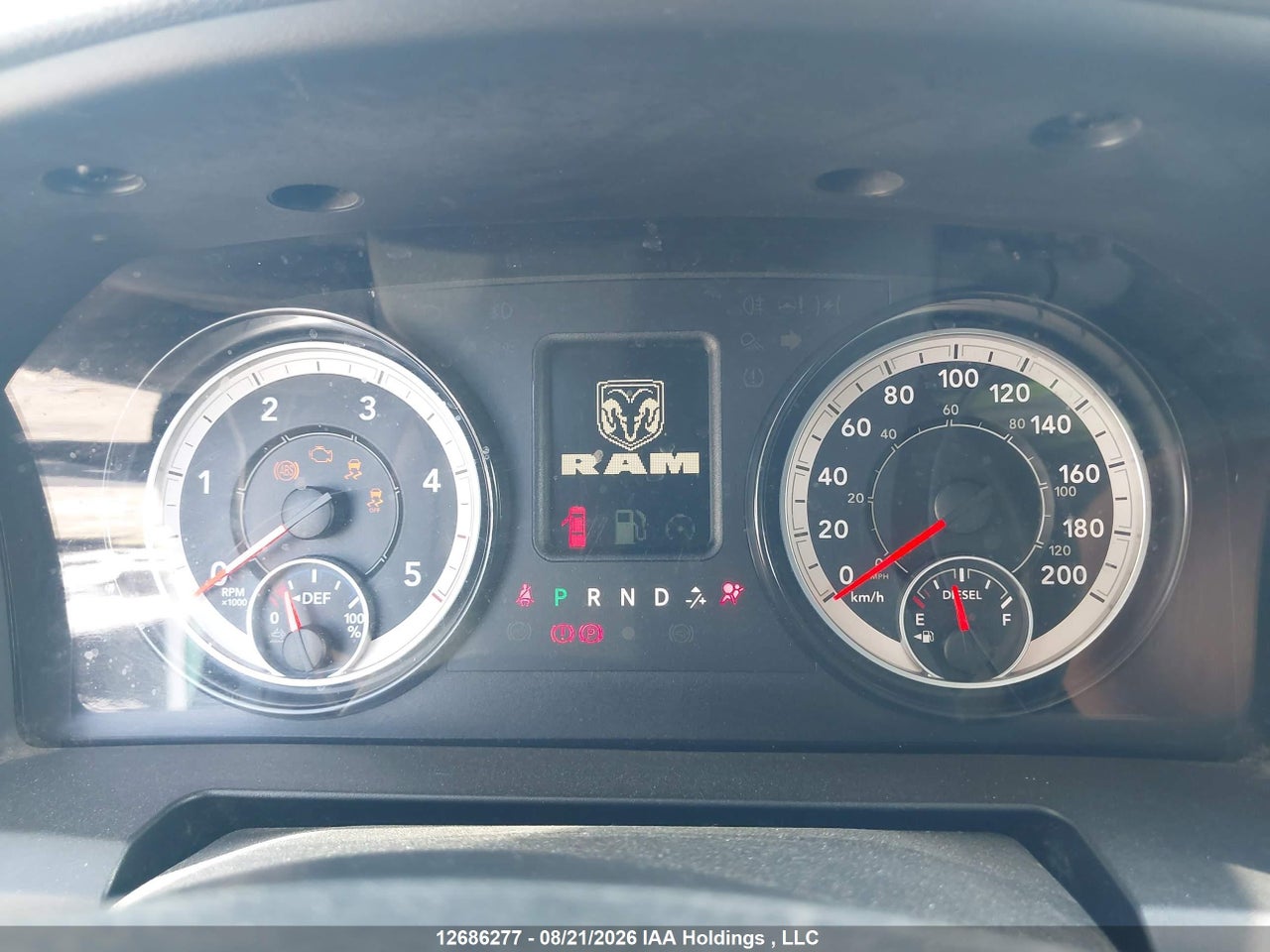 1C6RR7FM6HS605003 · 2017 RAM 1500 ST · 7/18