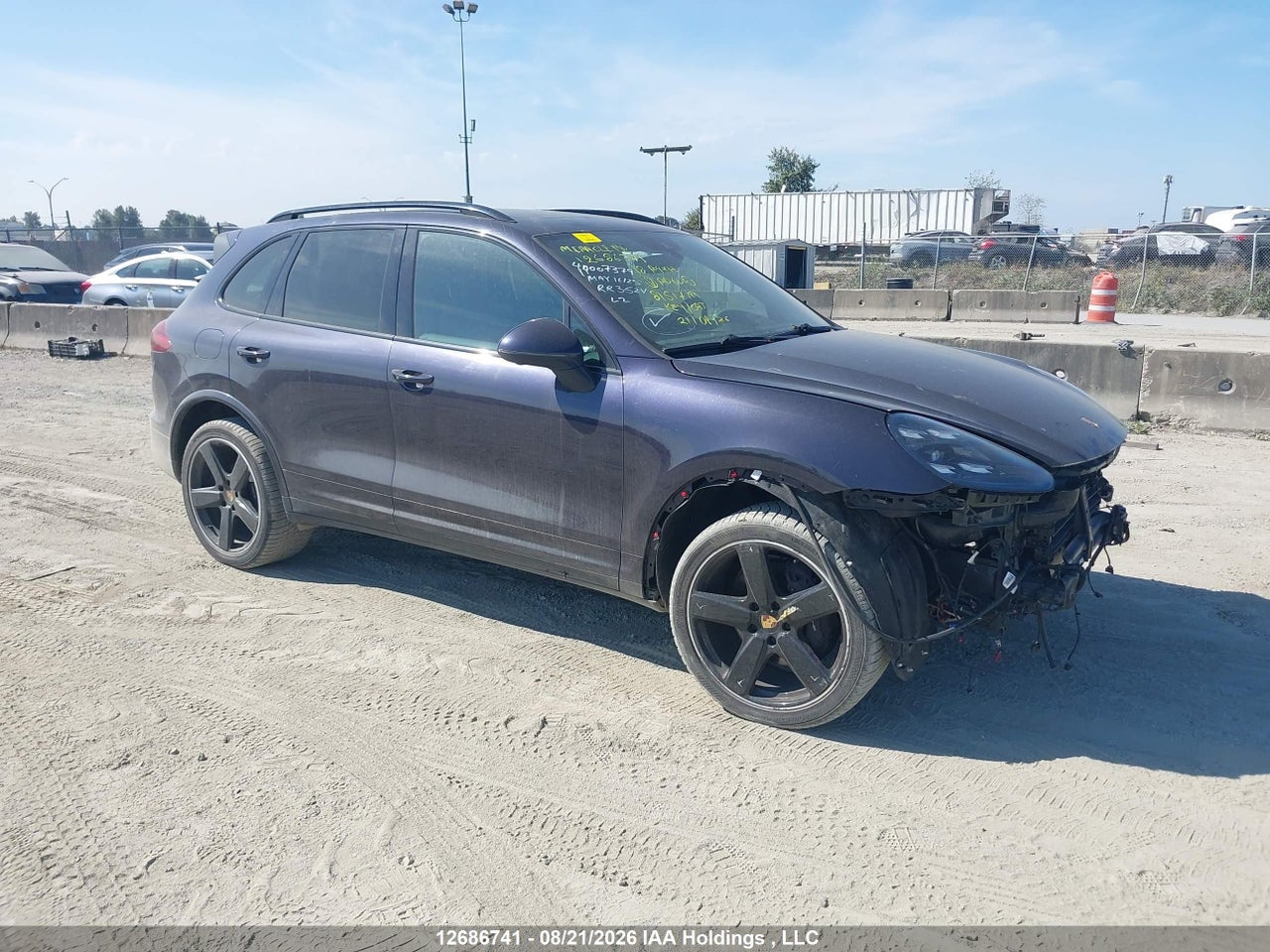 WP1AA2A21JKA06083 · 2018 PORSCHE CAYENNE PLATINUM EDITION