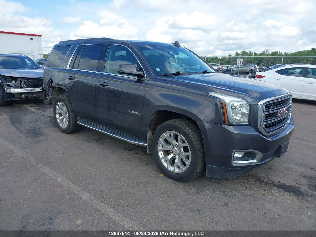2017 GMC YUKON SLE