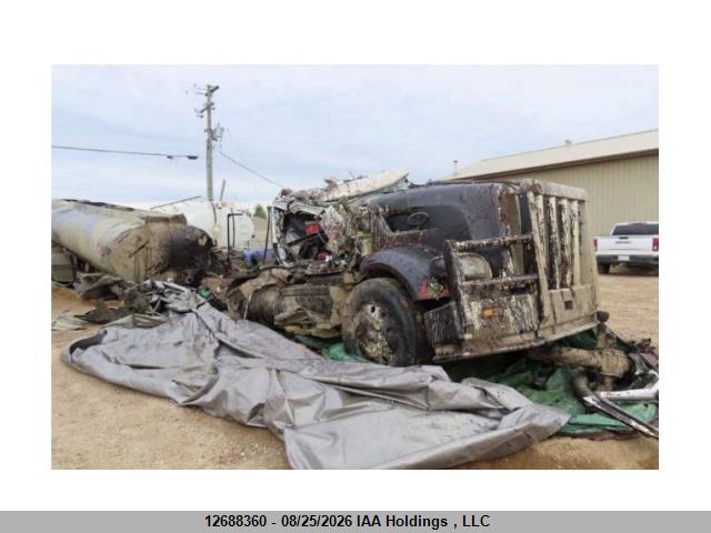 2024 PETERBILT 567