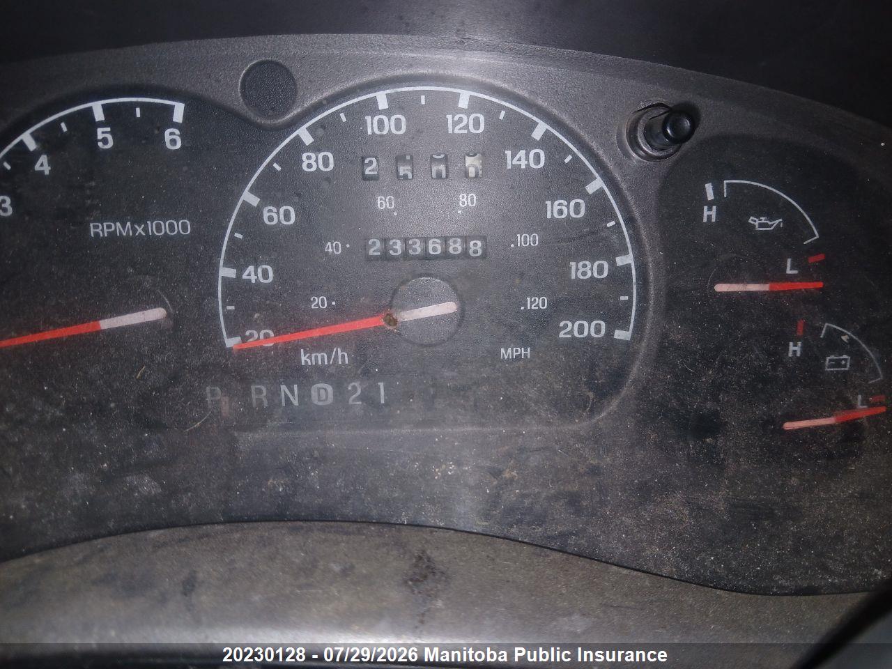 4F4YR16U71TM03523 · 2001 MAZDA B3000 CAB PLUS · 5/24