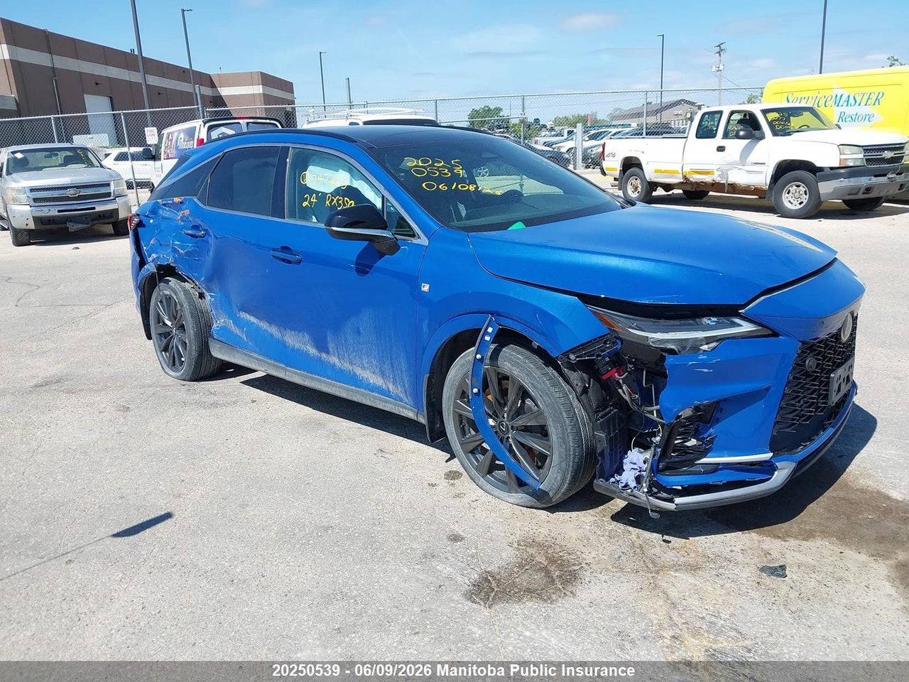 2T2BAMCA7RC047283 · 2024 LEXUS RX350
