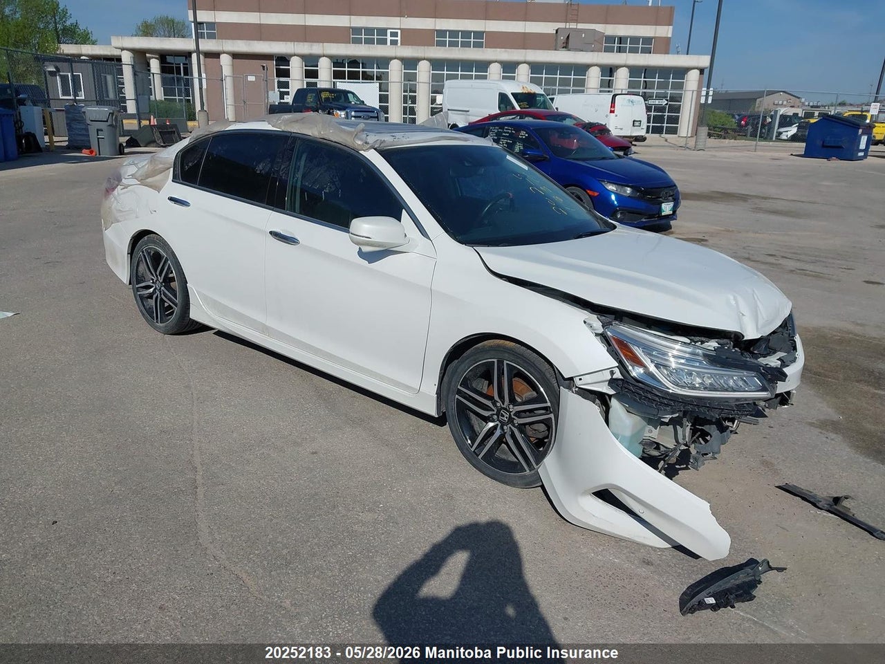 1HGCR3F90HA800055 · 2017 HONDA ACCORD TOURING V6