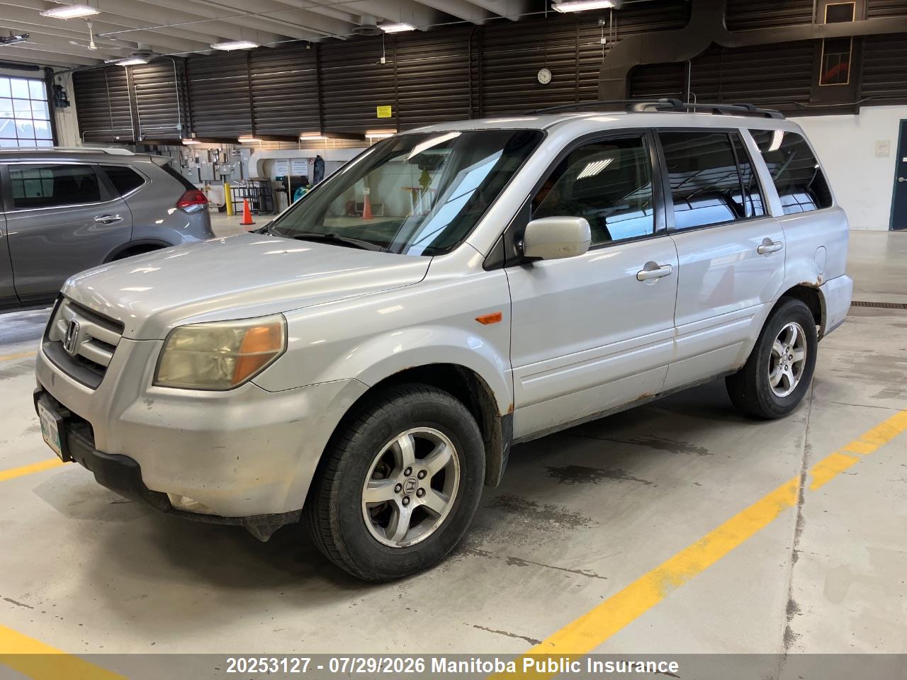 2HKYF18526H001900 · 2006 HONDA PILOT EX