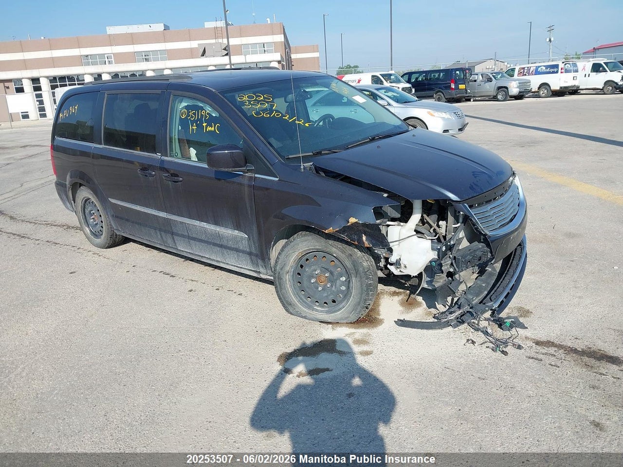 2C4RC1BG2ER351195 · 2014 CHRYSLER TOWN & COUNTRY TOURING