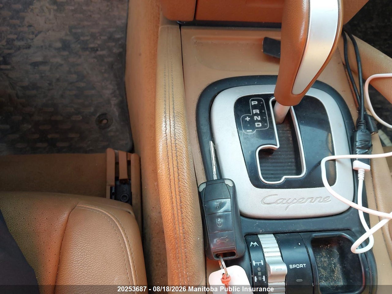 WP1AA29P29LA10407 · 2009 PORSCHE CAYENNE V6 · 10/15