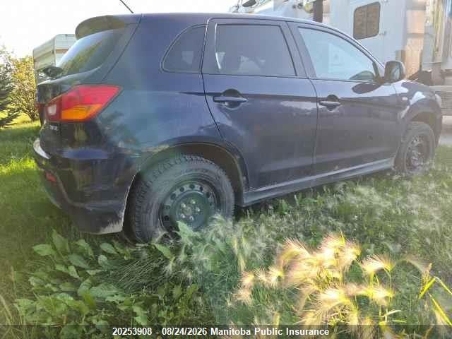 JA4AJ3AU0BZ602782 · 2011 MITSUBISHI RVR SE · 4/12
