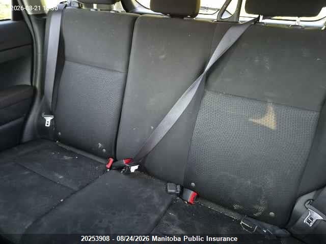 JA4AJ3AU0BZ602782 · 2011 MITSUBISHI RVR SE · 8/12