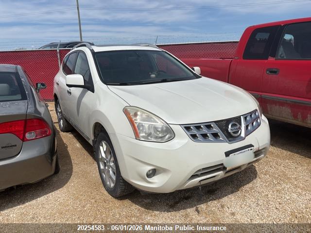 JN8AS5MV0DW120938 · 2013 NISSAN ROGUE SL
