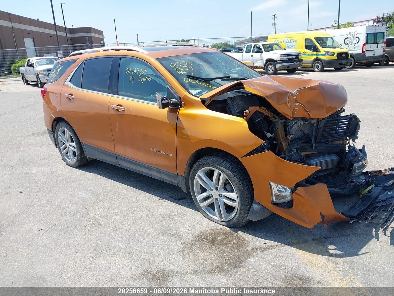 2GNAXXEV2K6147967 · 2019 CHEVROLET EQUINOX PREMIER
