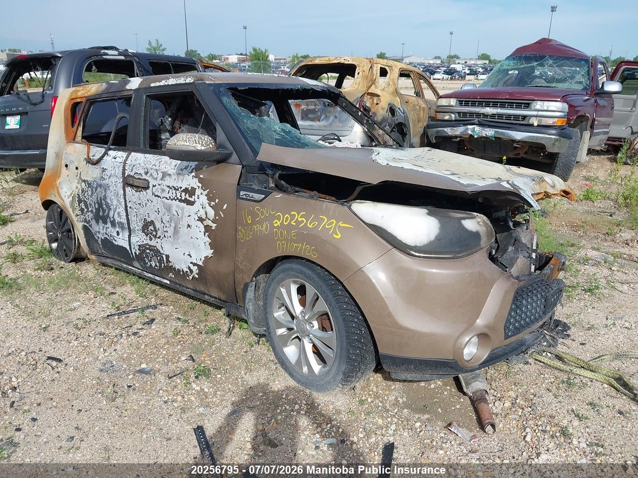 KNDJP3A52G7269940 · 2016 KIA SOUL EX