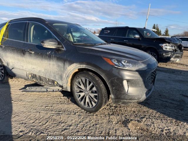 1FMCU9DZ8LUA86567 · 2020 FORD ESCAPE TITANIUM HYBRID