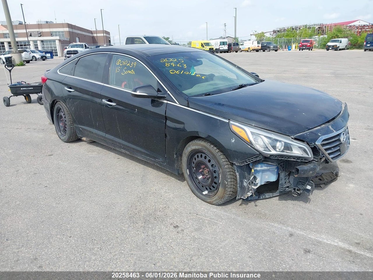 5NPE34AF2FH010239 · 2015 HYUNDAI SONATA LIMITED