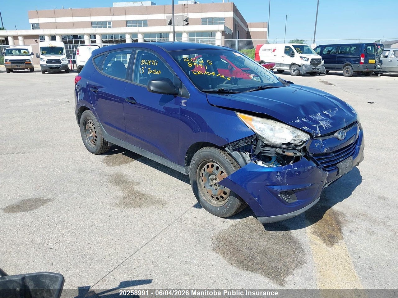 KM8JT3AC2DU618761 · 2013 HYUNDAI TUCSON GL