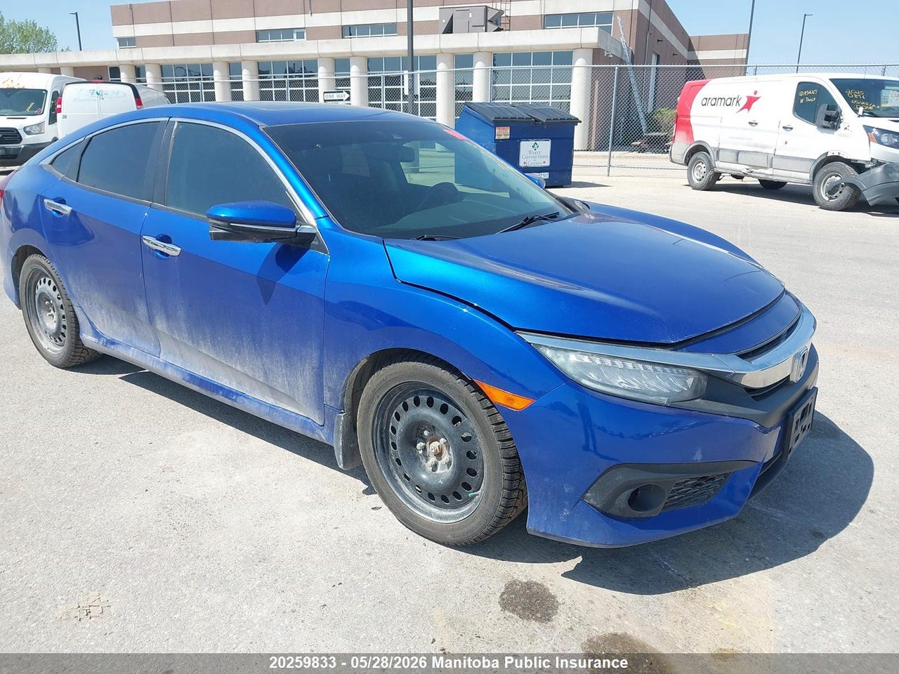 2HGFC1F92JH102332 · 2018 HONDA Civic touring