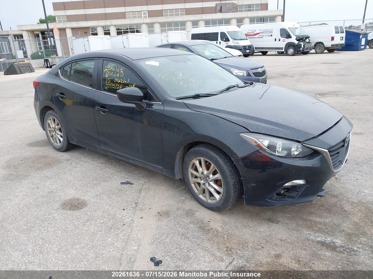 3MZBM1V79FM142410 · 2015 MAZDA MAZDA3 GS SKY