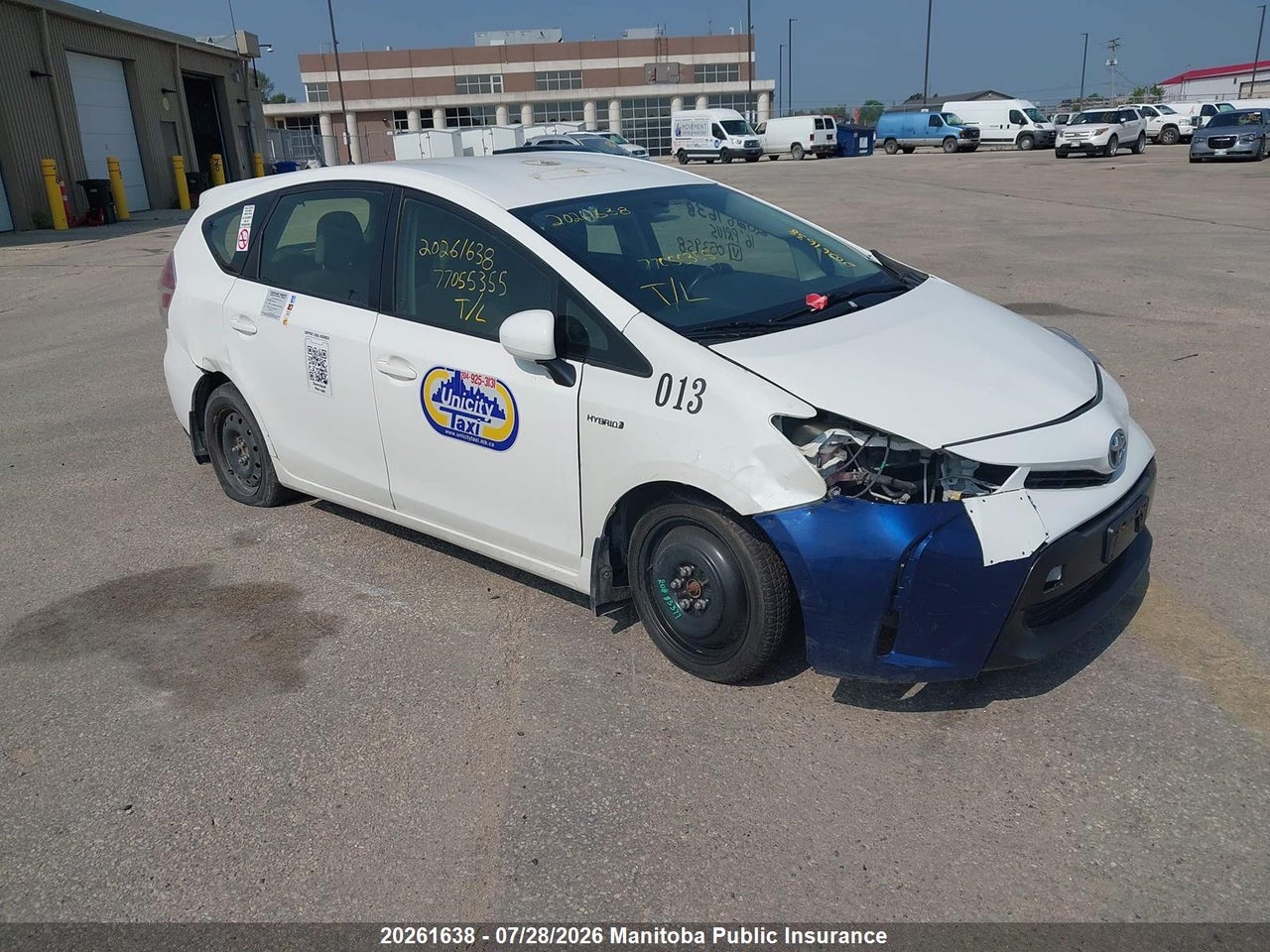JTDZN3EU8GJ053958 · 2016 TOYOTA PRIUS V