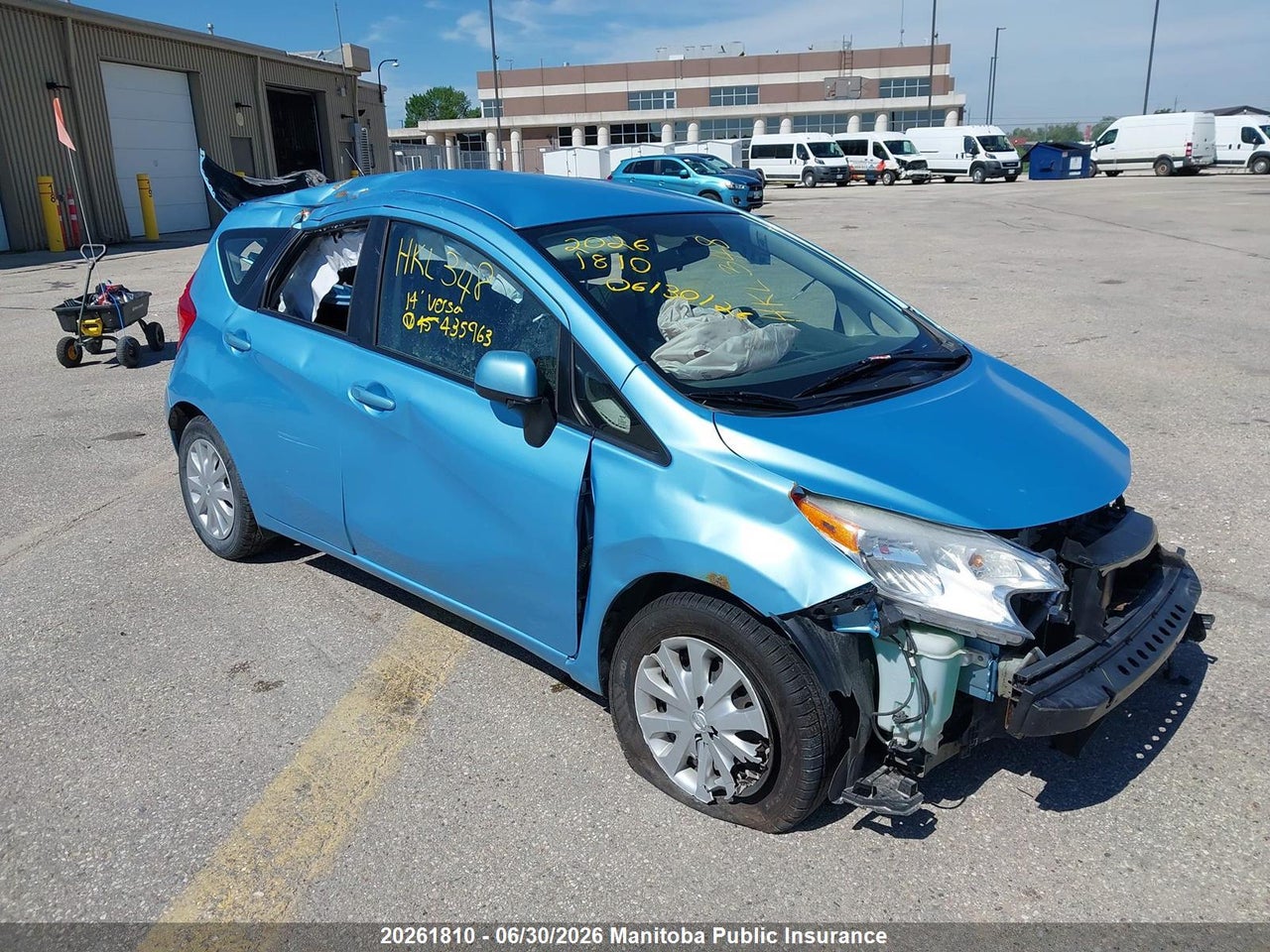 3N1CE2CP8EL435963 · 2014 NISSAN VERSA NOTE SV